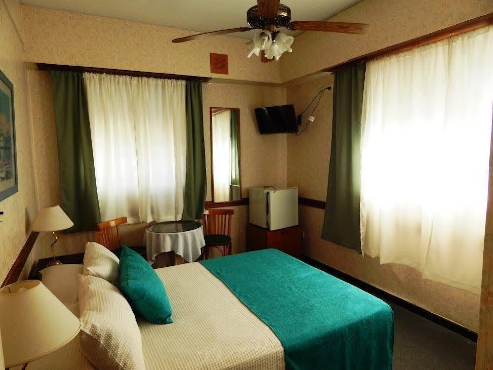 Hotel Atlantico Comodoro Rivadavia Exteriör bild